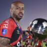 Thiago Heleno revela mágoa ao deixar o Athletico