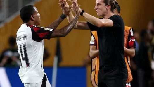Wallace Yan brilha no Flamengo e chama atenção da Europa; veja seus números