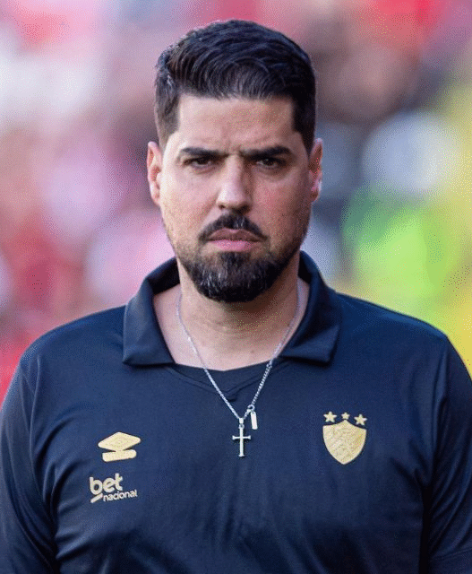 Sport demite António Oliveira após apenas quatro jogos na Série A