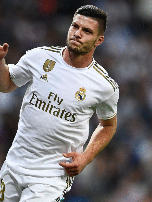 Botafogo negocia contratação de Luka Jović, ex-Real Madrid e Milan