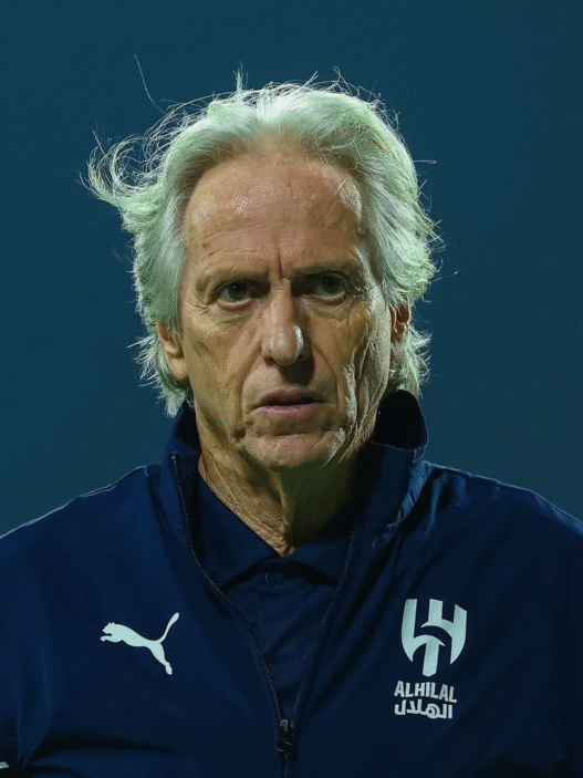 Jorge Jesus é cotado para assumir o comando do Al-Nassr