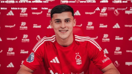 Palmeiras avança em negociações por Ramón Sosa, meia do Nottingham