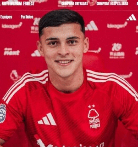 Palmeiras avança em negociações por Ramón Sosa, meia do Nottingham