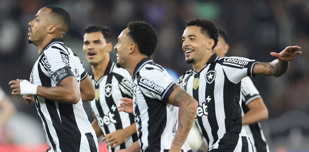 Botafogo vence Ceará em jogo emocionante e se despede da torcida antes do Mundial de Clubes