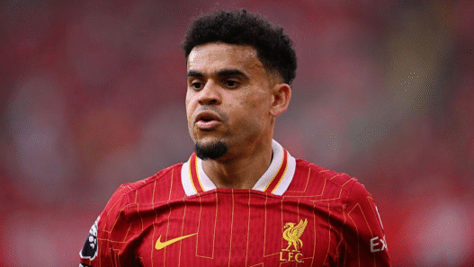 Liverpool rejeita investida do Barcelona por Luis Díaz, que segue valorizado no mercado europeu