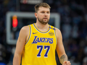 Lakers negociam renovação milionária com Luka Doncic por três temporadas