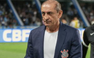 Ramón Díaz entra no radar da seleção peruana