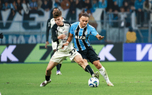 Grêmio e Corinthians empatam em duelo direto na Arena: 1 a 1