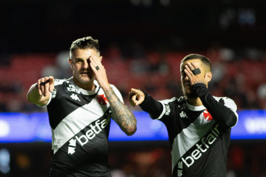 Vasco quebra jejum no Morumbis, vence o São Paulo e respira no Brasileirão