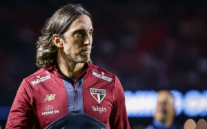 São Paulo anuncia saída de Zubeldía após mais de um ano no comando técnico
