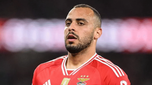 Botafogo avança por Arthur Cabral, atacante do Benfica