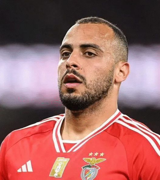 Botafogo avança por Arthur Cabral, atacante do Benfica