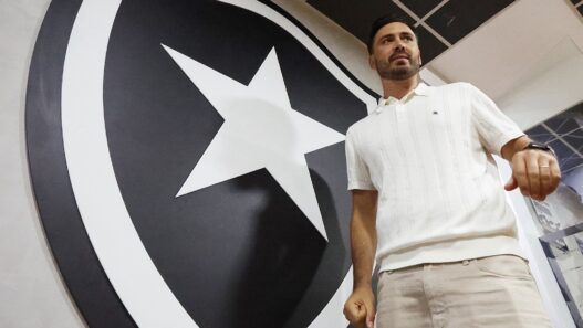 Botafogo anuncia Davide Ancelotti; confira os detalhes