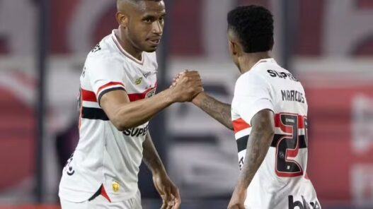 São Paulo empata e fica perto do Z4, já Botafogo desperdiça chance de G4; veja resumo