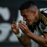 Cuello marca, Atlético bate o Flamengo e abre vantagem