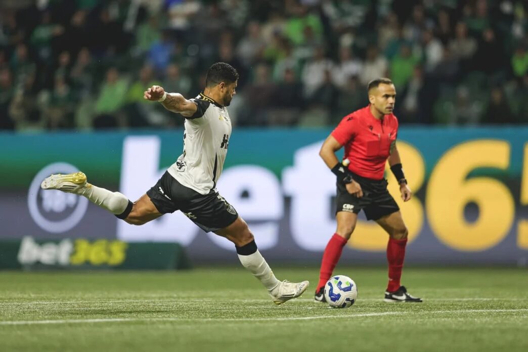 Confira números de Hulk contra o g12 do Brasil