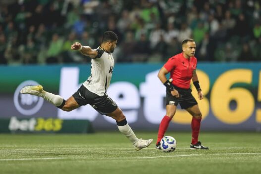 Confira números de Hulk contra o g12 do Brasil