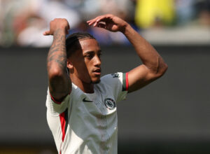 Lei do ex funciona, João Pedro decide, Chelsea bate o Fluminense e encerra sonho Tricolor