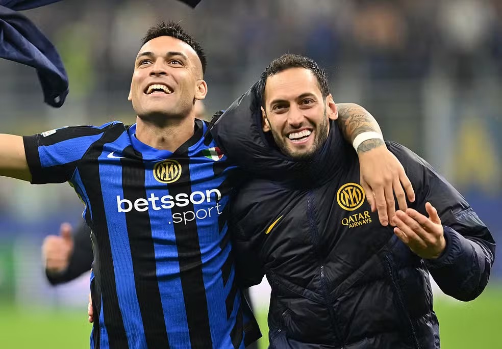 Çalhanoglu responde Lautaro após polêmica em eliminação da Inter de Milão