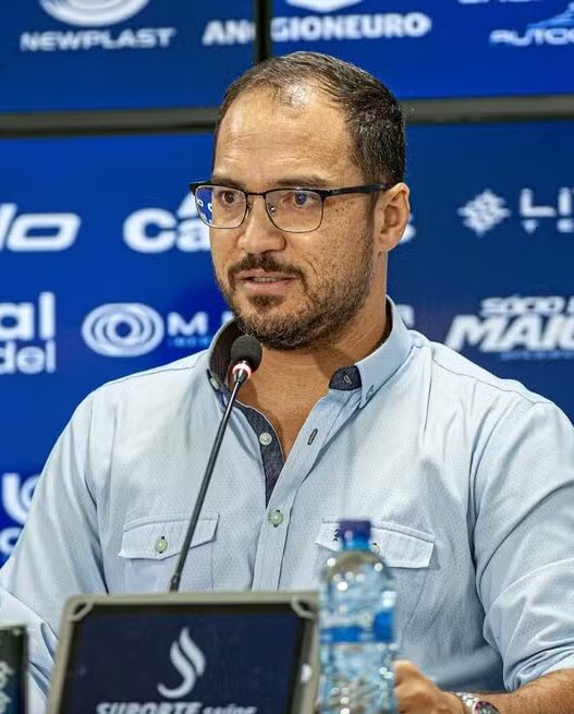 Diretor do CSA fala sobre time reserva contra o Vasco na Copa do Brasil