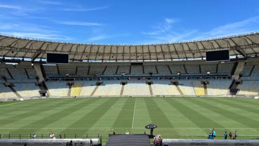 Flamengo x São Paulo: onde assistir, escalações e arbitragem