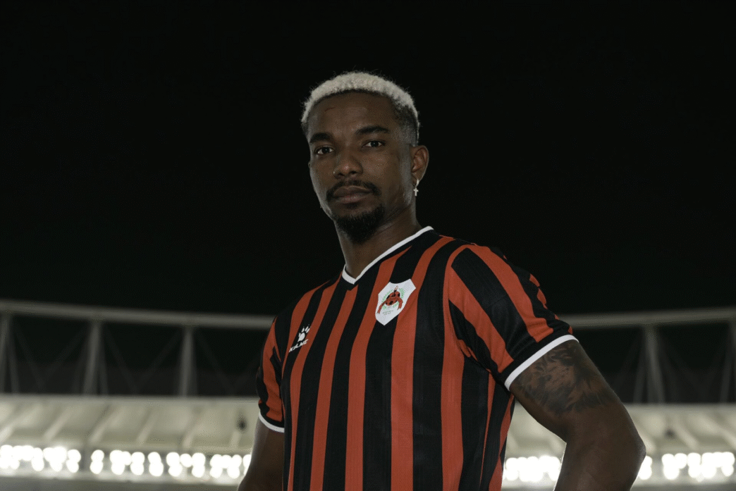 Vasco avança por Thiago Mendes, volante ex-São Paulo