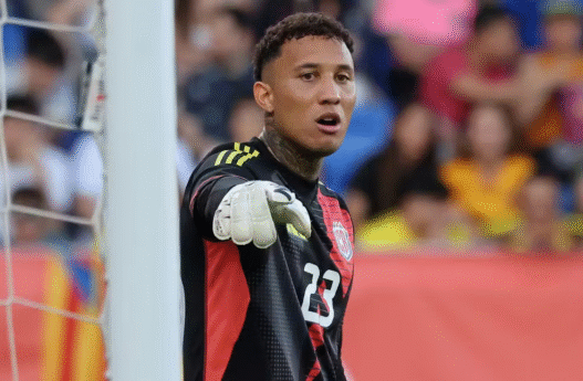 Bahia negocia contratação do goleiro Patrick Sequeira