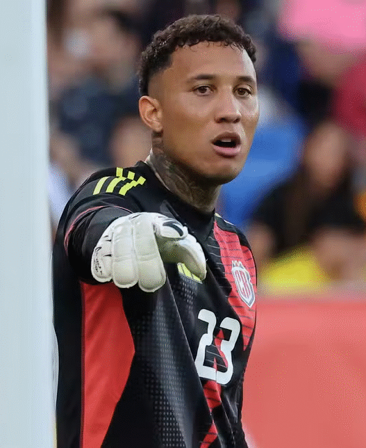 Bahia negocia contratação do goleiro Patrick Sequeira