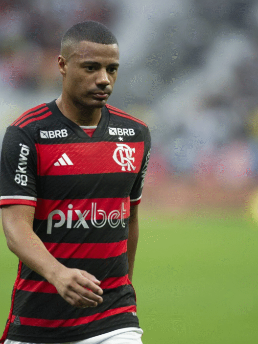 De la Cruz é alvo de críticas por médico do Flamengo