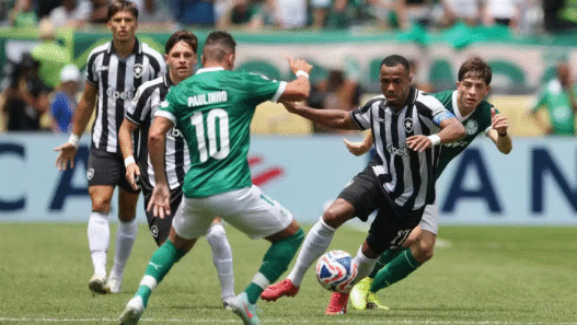 Palmeiras e Botafogo lideram gastos em transferências na Série A em 2025