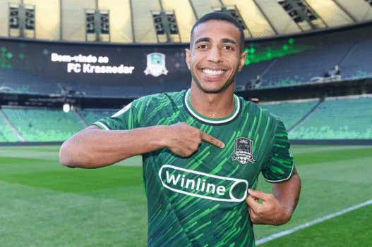 Corinthians negocia com Victor Sá e busca primeiro reforço ofensivo da janela