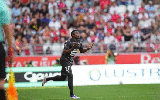 Vasco avança em negociação por Andrés Gómez