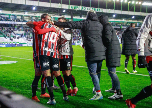 São Paulo atinge marca histórica no Brasileirão; veja os números