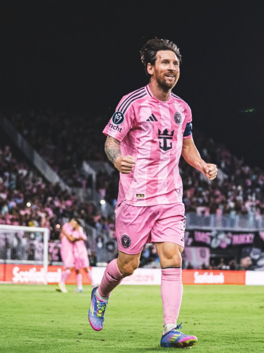 Al-Ahli inicia investida para contratar Messi e promete "fazer o que for preciso", diz jornal francês