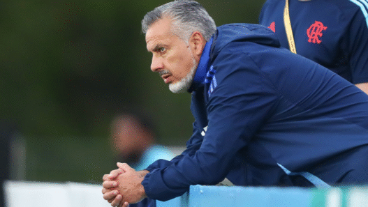 José Boto vive momento de tensão no Flamengo e já é questionado internamente