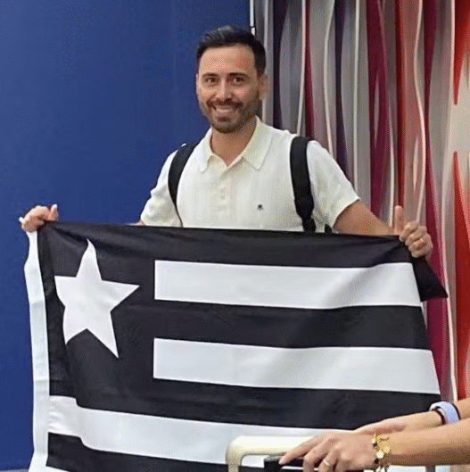 Davide Ancelotti desembarca no Rio para assumir o Botafogo