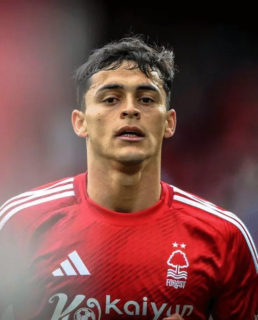 Palmeiras encaminha a contratação de Ramón Sosa, do Nottingham Forest