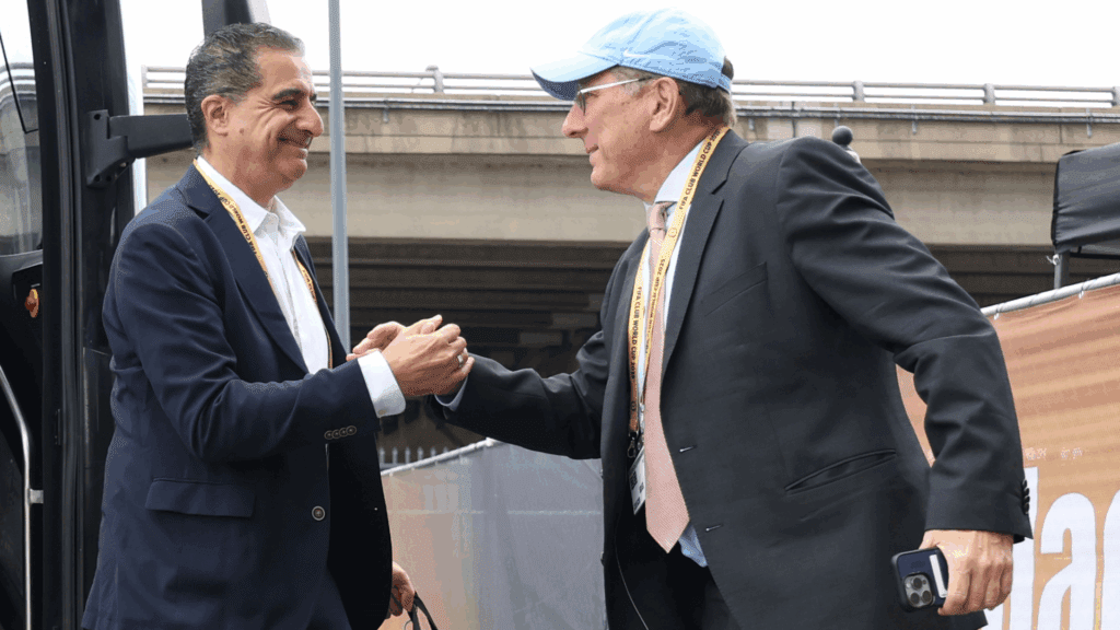 Textor justifica demissão de Renato Paiva por "quebra de princípios"