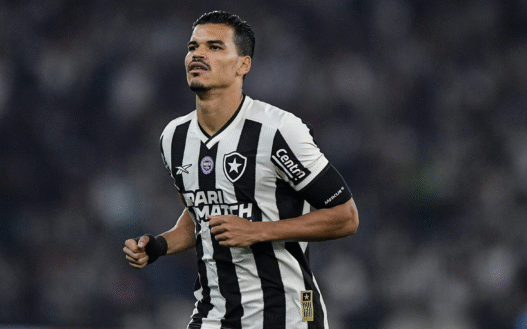 Grêmio busca Danilo Barbosa após desistência por Caíque