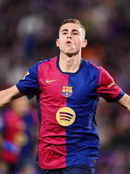 Chelsea faz oferta milionária por Fermín López