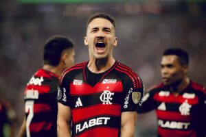 Ceará x Flamengo: onde assistir, escalações e arbitragem