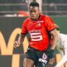 Vasco fecha acordo com atacante colombiano