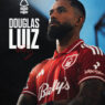 Nottingham Forest anuncia Douglas Luiz como novo reforço para a temporada