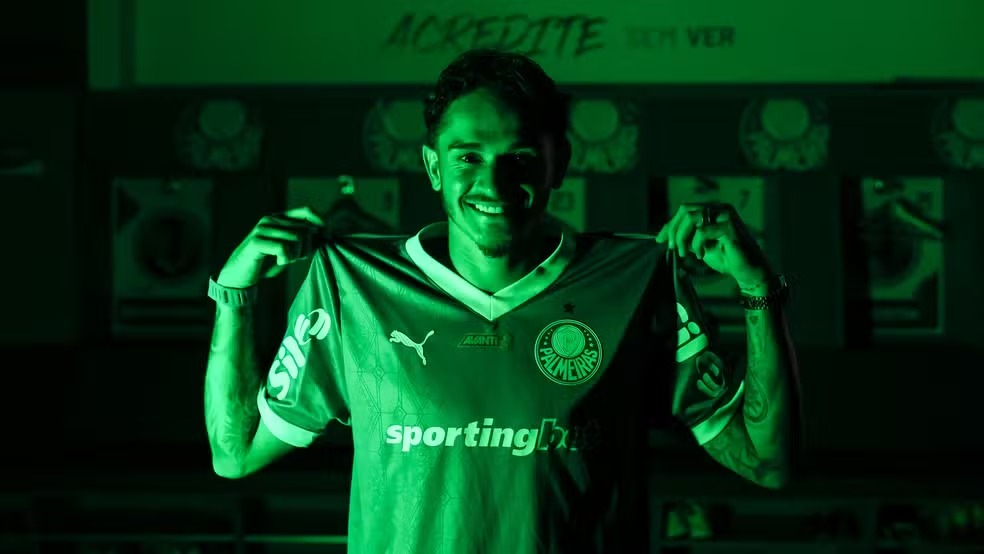 Com Khellven, Palmeiras atinge R$ 500 milhões em reforços no ano de 2025