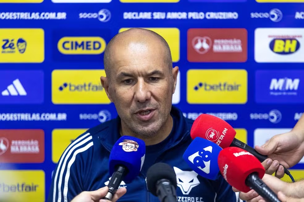Técnico do Cruzeiro mira Libertadores e títulos após eliminar CRB