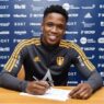 Cruzeiro negocia contratação de atacante colombiano