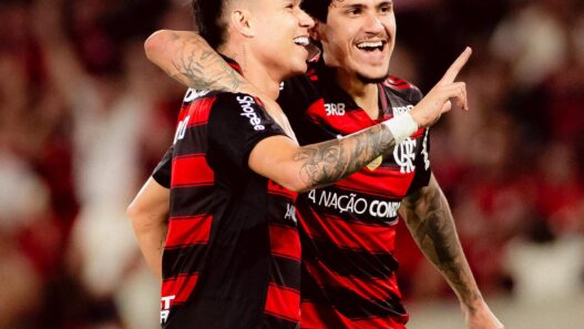 Flamengo x Grêmio: onde assistir, escalações e arbitragem