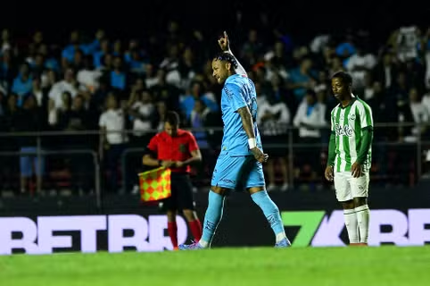 Neymar brilha, Santos vence e deixa o Z4