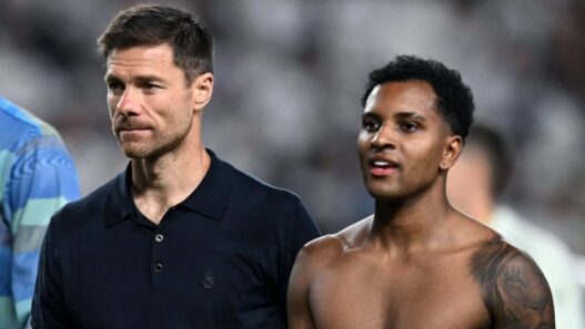 Xabi Alonso comenta situação de Rodrygo antes da estreia do Real Madrid