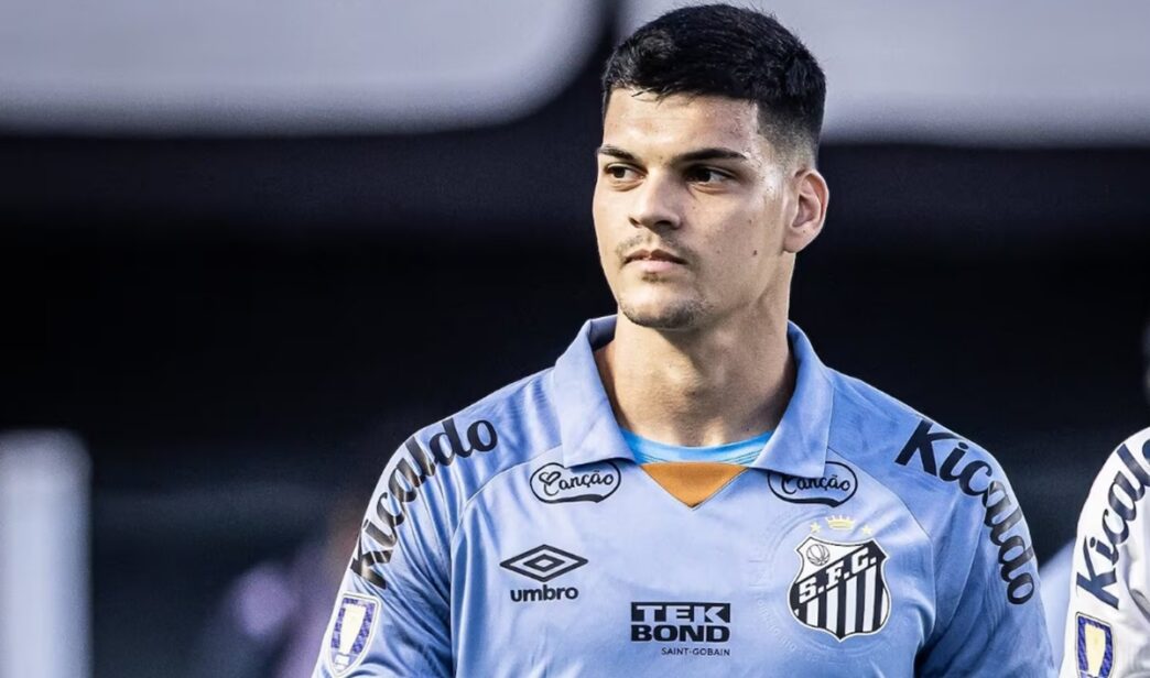 Santos recusa oferta do Flamengo por Gabriel Brazão